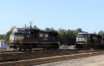 NS 2631 & 7023 sit in Glenwood Yard